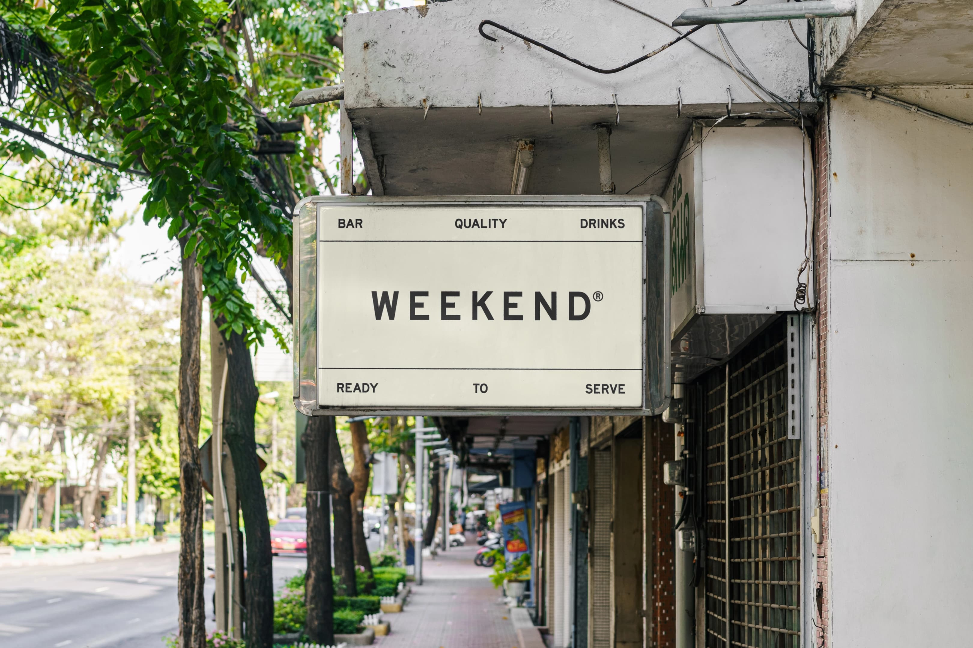 weekend signage