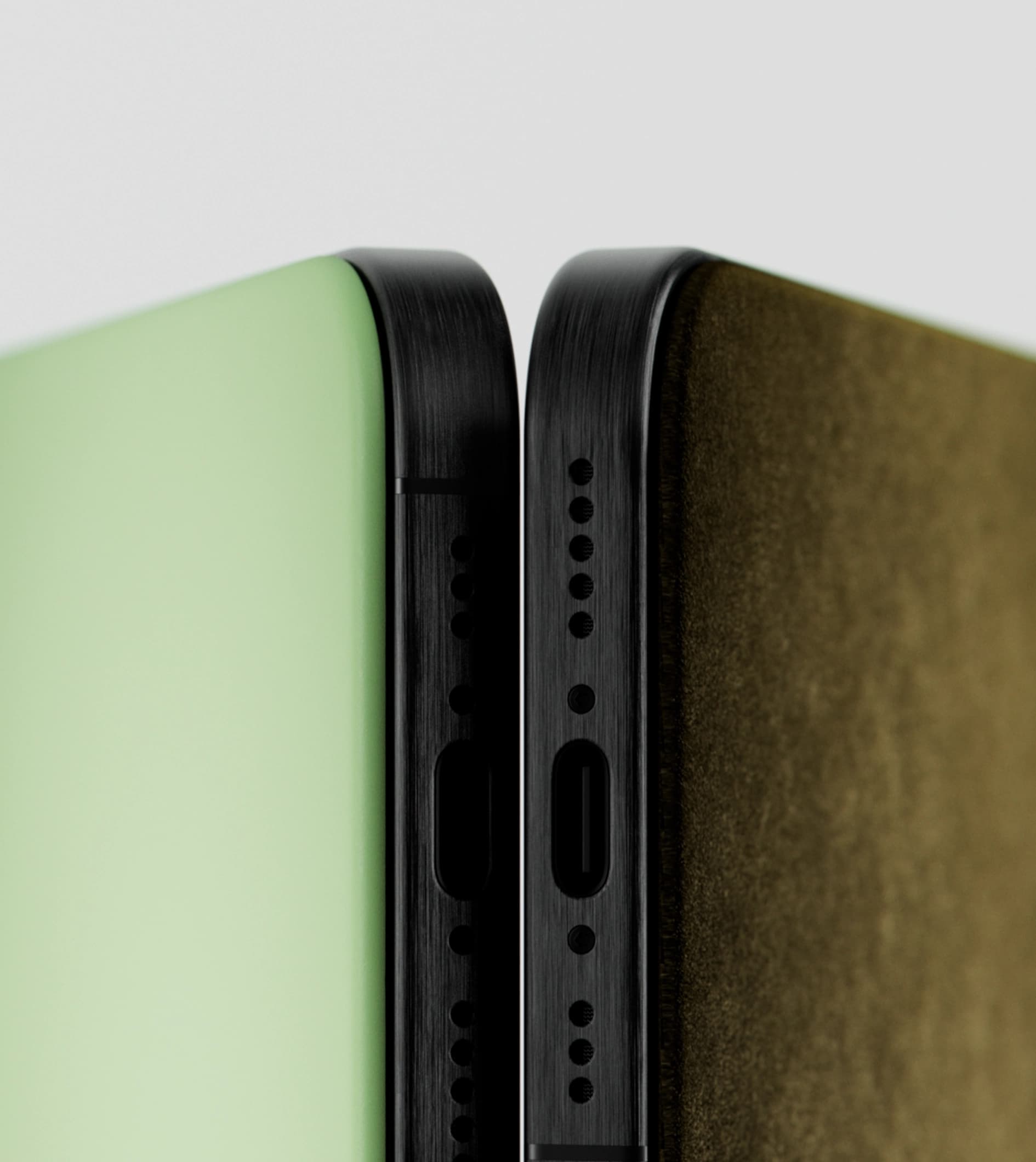 Material comparison of suti cases